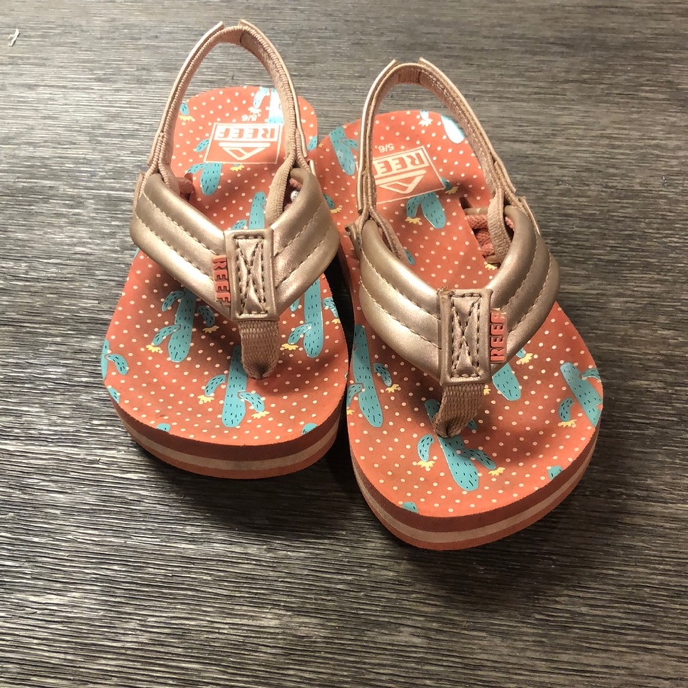 Pink and gold Reef flip flops